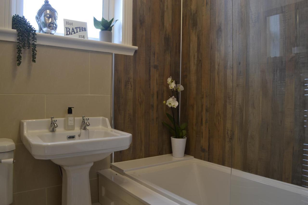 Stunning Period Townhouse With Garden, Walking Distance To Town Villa Dumfries Buitenkant foto