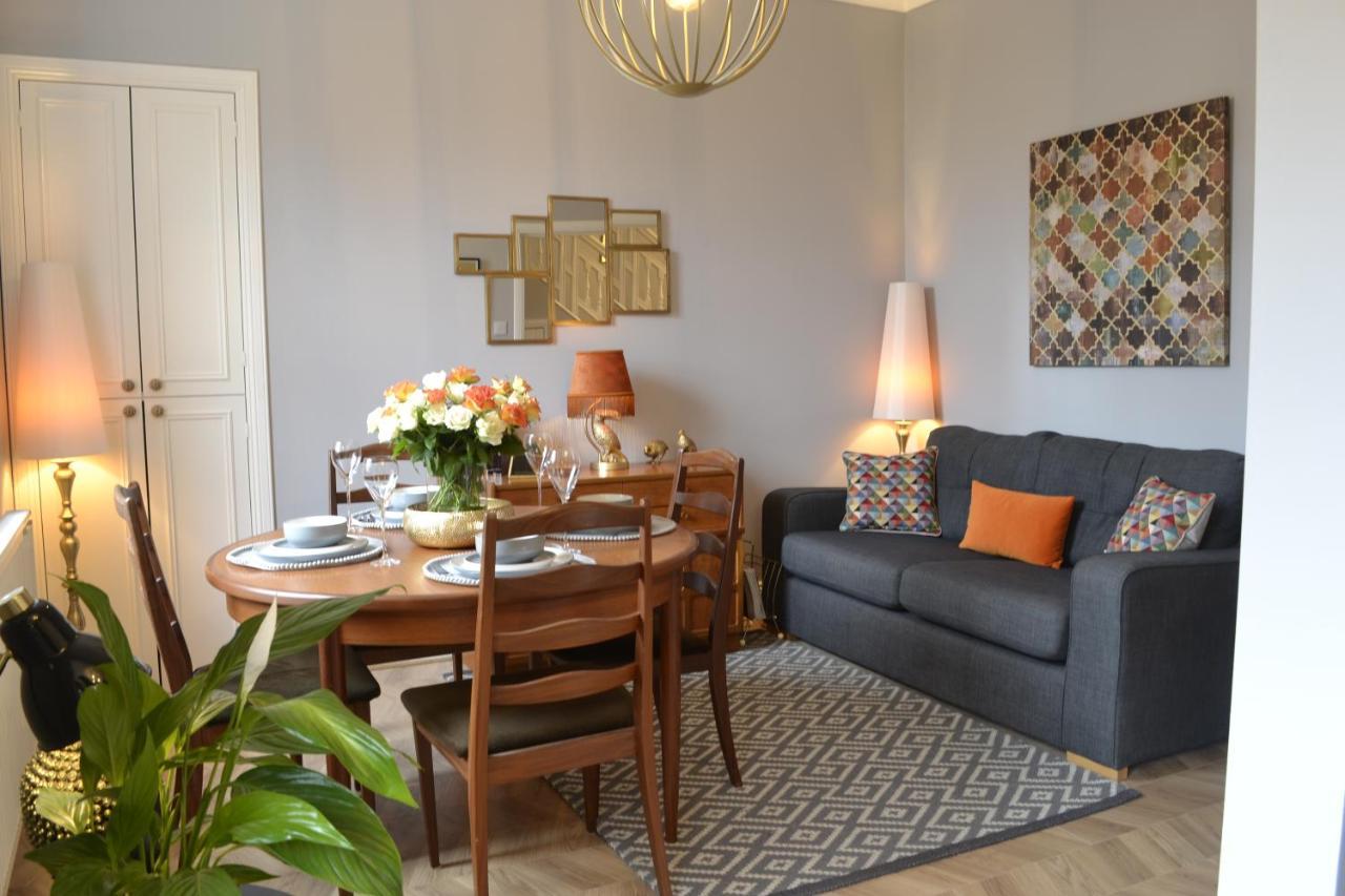 Stunning Period Townhouse With Garden, Walking Distance To Town Villa Dumfries Buitenkant foto